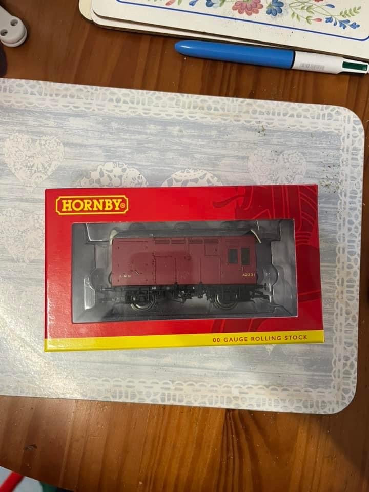 Hornby, LMS, Horse Box Wagon