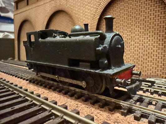 Tri-ang / Unknown (TT) Great Western Railway 97xx Condensing Pannier in undercoat black. 