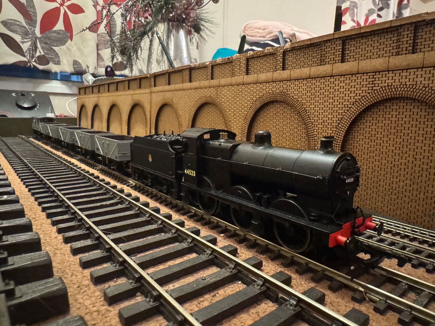 Hornby R2138 (OO) The Colliery Set. Limited Edition No.479 of 575