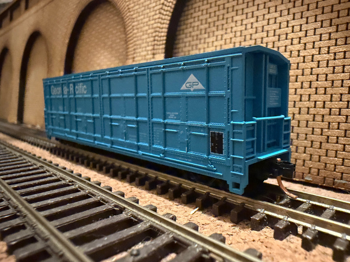 Red Caboose RN-17402-9 (N Scale) Georgia Pacific Railroad, Thrall All Door Box Car No.50233 