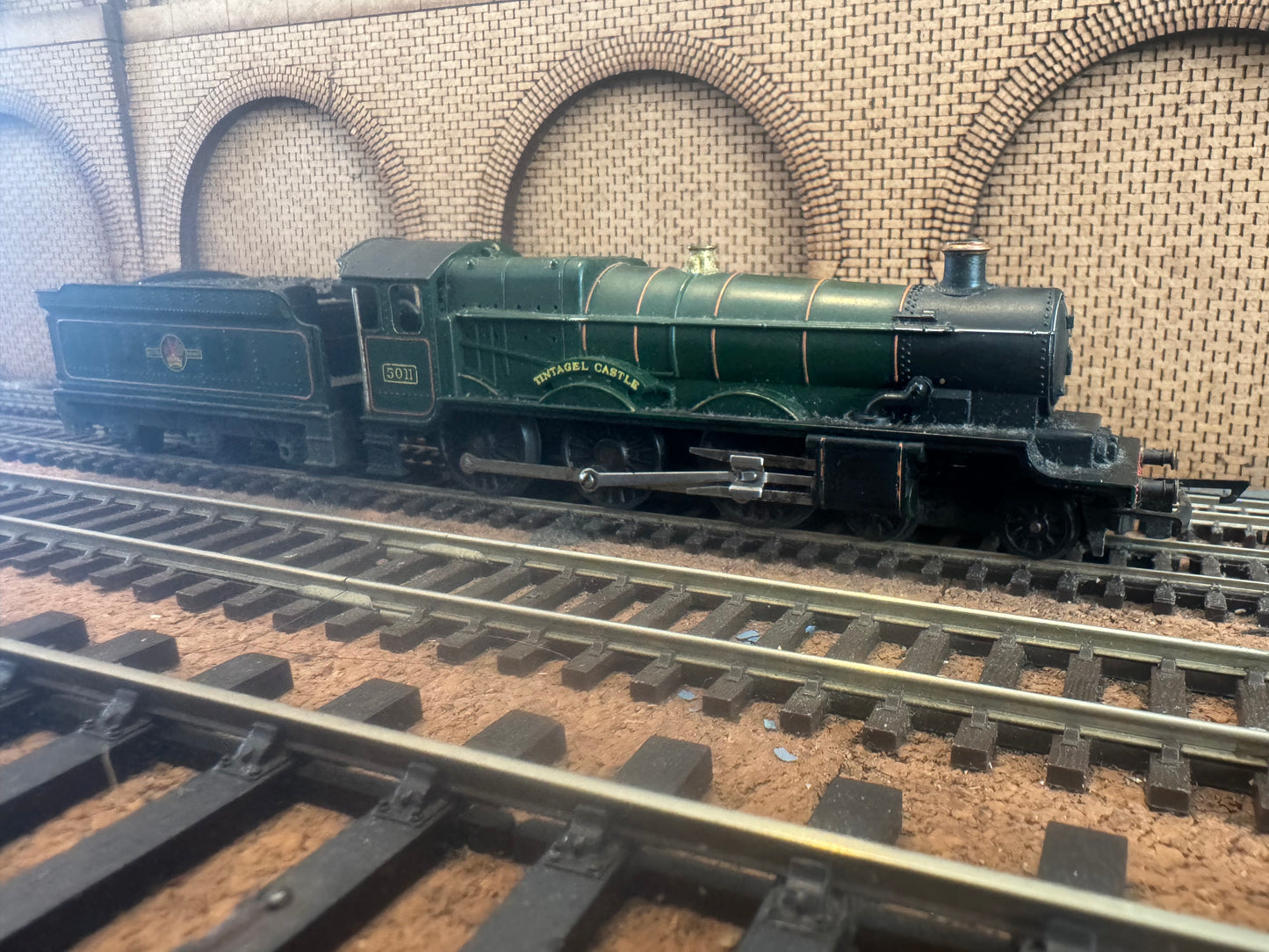 Tri-ang T91TT (TT) Ex GWR 4073 ‘Castle Class’ No.5011 “Tintagel Castle” in Lined British Railways Green. 