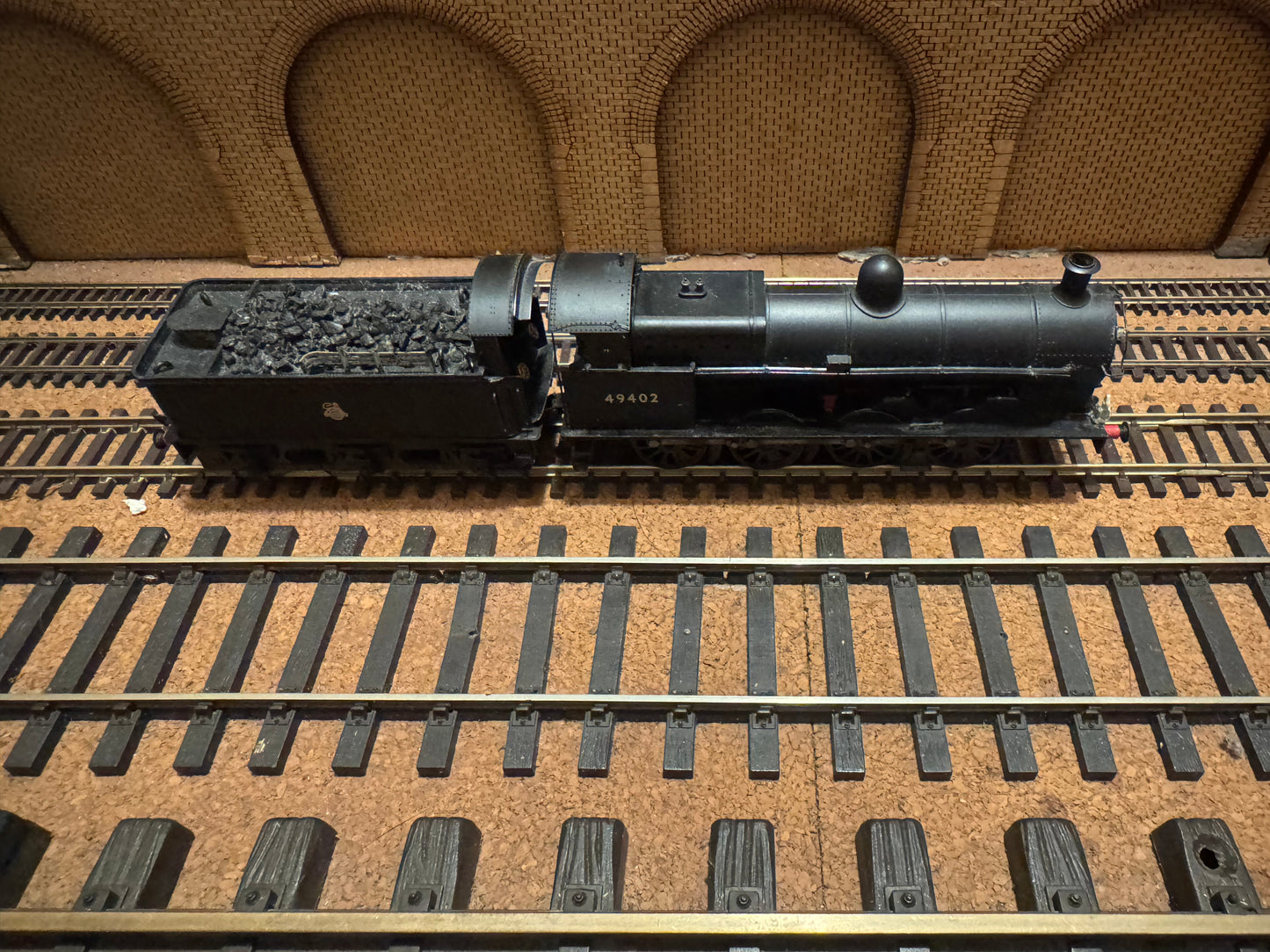 Bachmann 31-476A (OO) Ex LNWR / LMS, G2A “Super D” (7F) in lightly weathered British Railways unlined black. (Shed Code 10A, Wigan Springs Bank Depot) DCC Ready. 