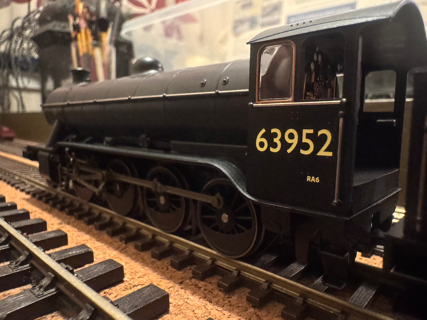 Heljan 3913 (OO) Ex LNER class O2 ‘Tango’ No.63951 in British Railways unlined Black. (Shed Allocation 36C, Doncaster Depot) DCC Ready 