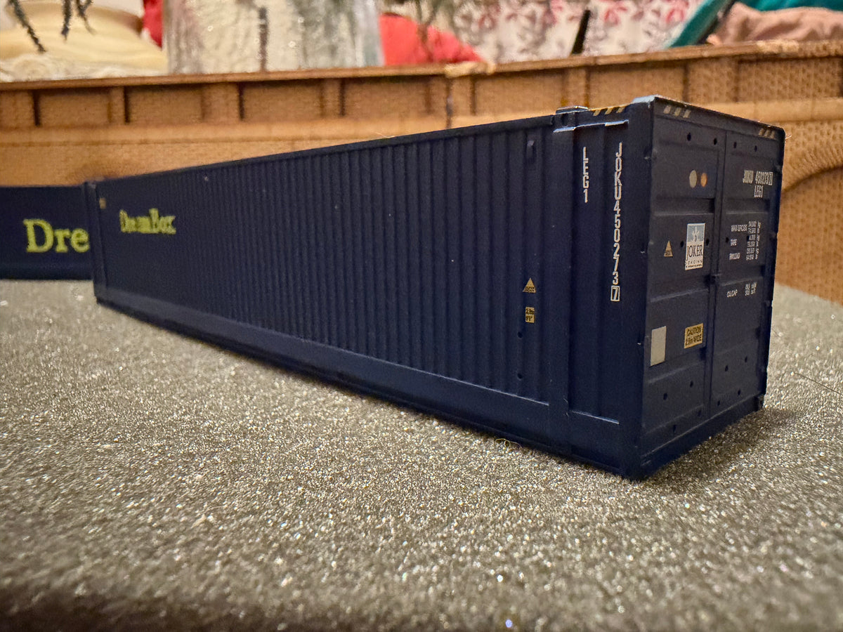 Bachmann 36-102 (OO 1:76) 45ft Shipping Containers in Dream Box Livery. Twin Pack.