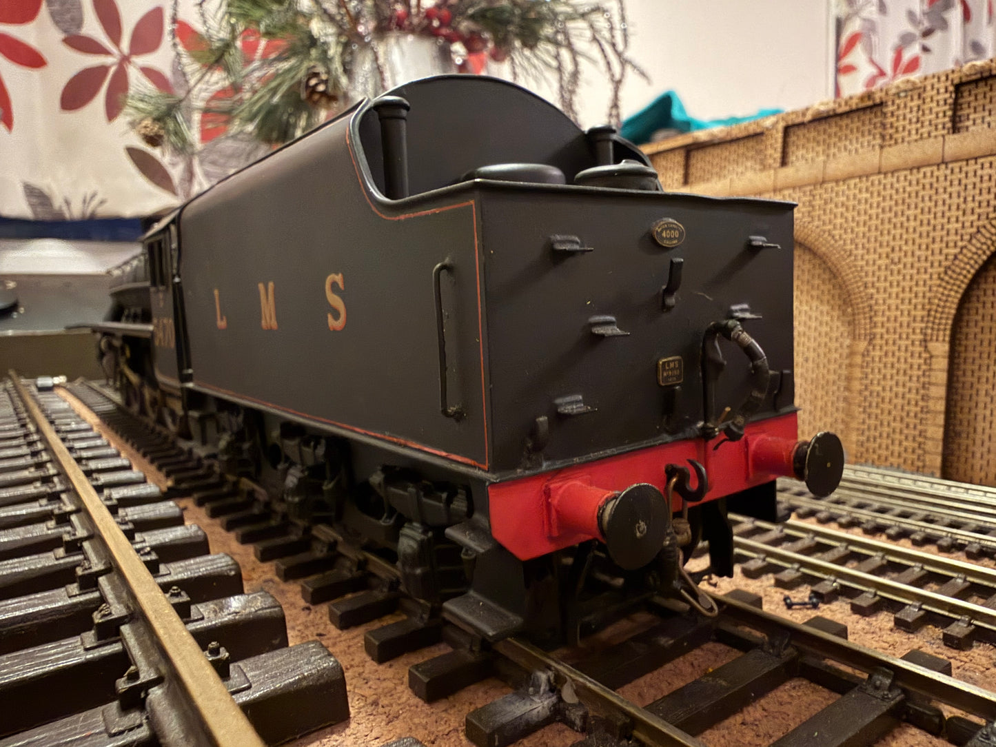 Manufacturer Unknown (O Gauge) London Midland & Scottish Railway ‘Stanier’ 5P 5F ‘Black Five’ No.5470 in Lined LMS Black (Shed code 2A, Rugby Depot). 