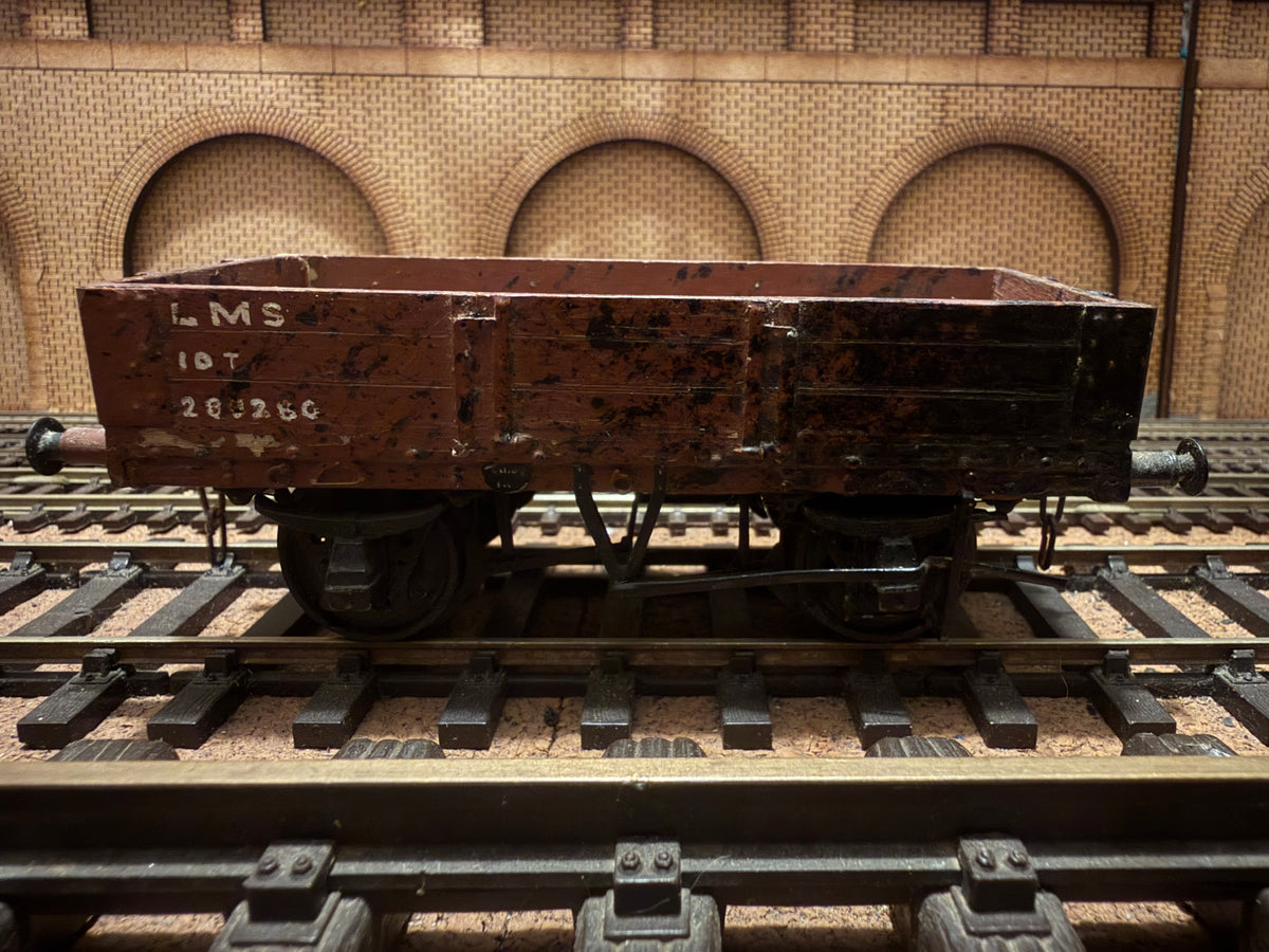 Scratch Built (O Gauge) London Midland & Scottish Railway, 10T, Three Plank Wagon No.209280 in LMS Maroon 