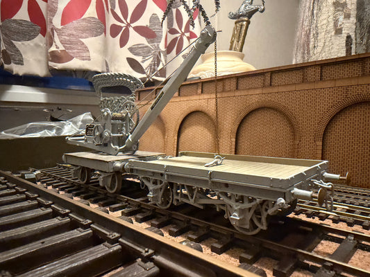 Manufacturer Unknown (O Gauge) Midland Railway, 5 Ton Travelling Mechanical Crane and Jib Wagon. 