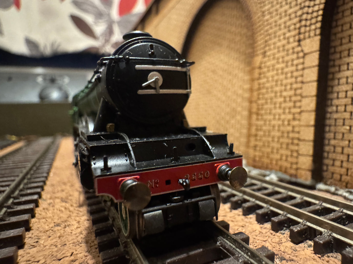 Hornby TT1001AM (TT120) The Scotsman, Starter Set. DCC Ready 