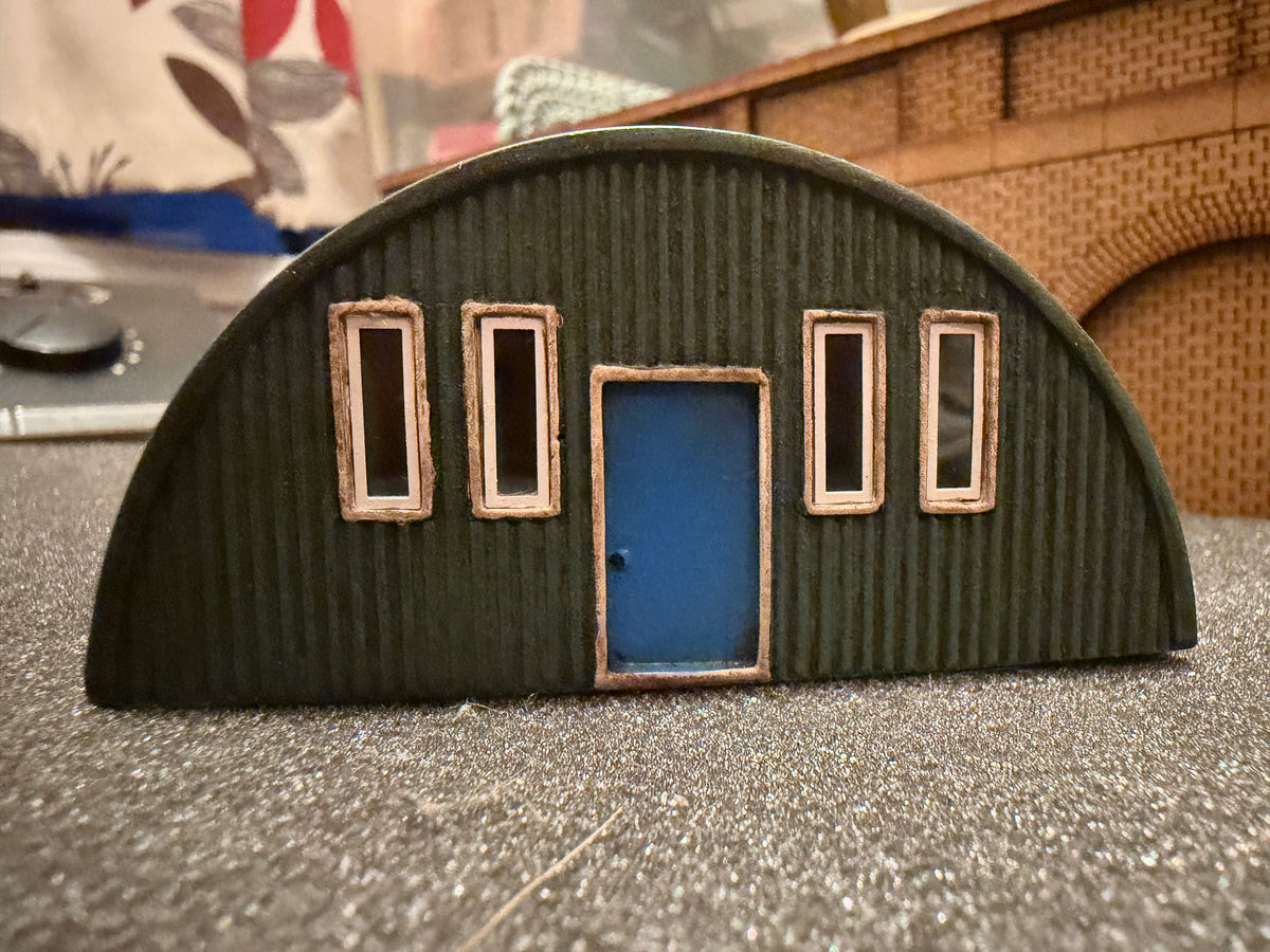 Hornby Skaledale R8788 (OO / 1:76) Corrugated Nissen Hut 