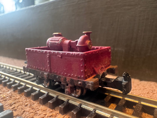 Manufacturer Unknown (OO9) Small Steel body wagon, with pump.