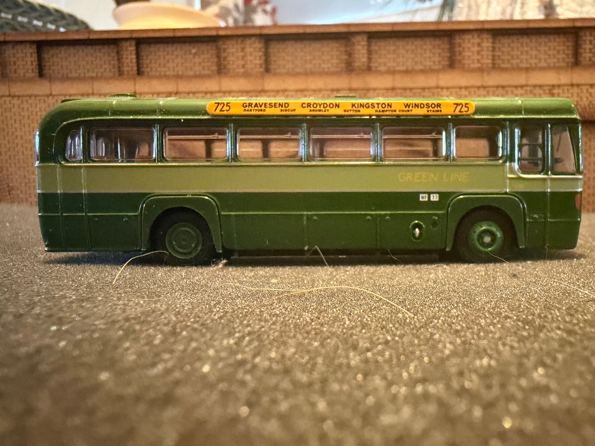 EFE 23202 (1:76 / OO) AEC, RF Single Decker. Registration MLL588 in Green Line Livery 