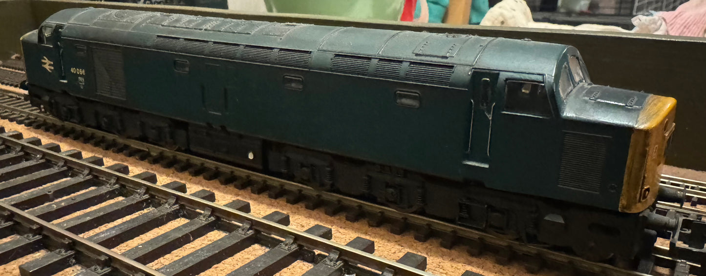 Lima (OO) British Railways Class 40, No.40066 in weathered lightly British Rail Blue