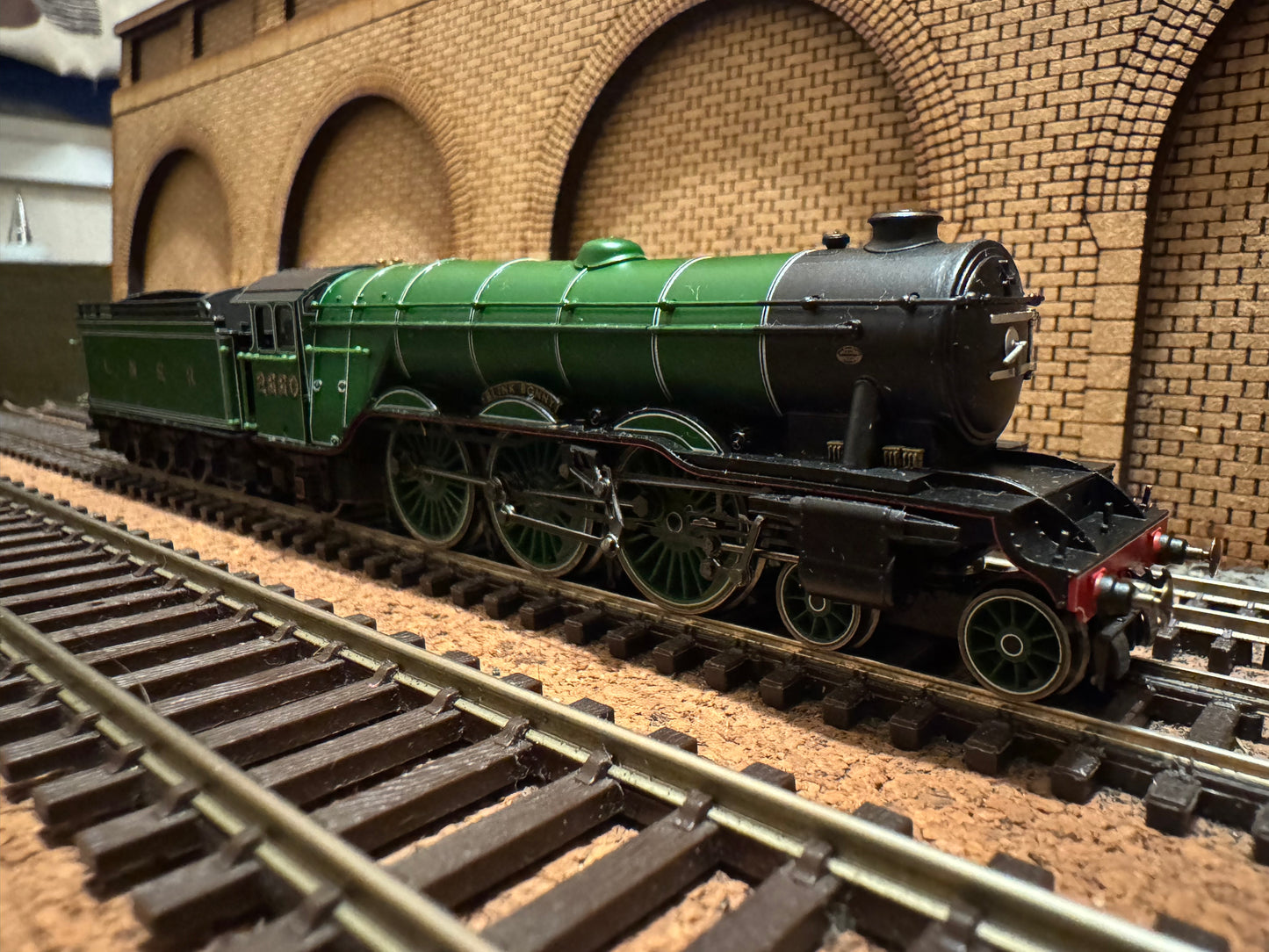 Hornby TT1001AM (TT120) The Scotsman, Starter Set. DCC Ready 