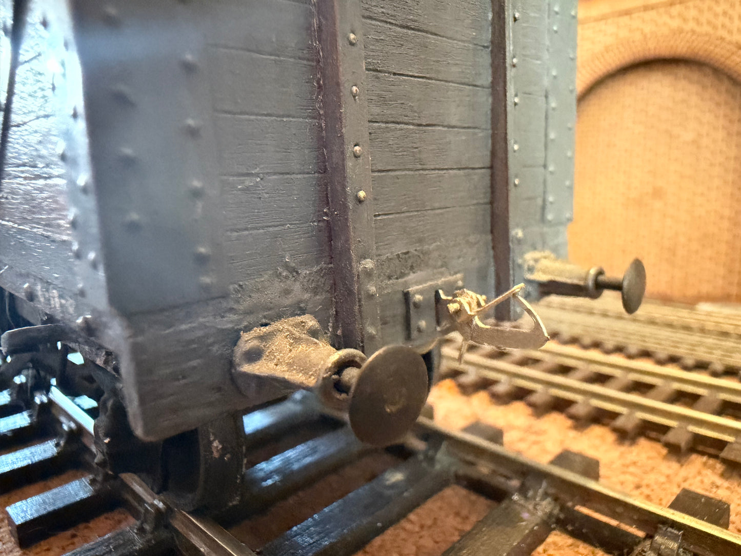 Scratch Built (O Gauge) London Midland & Scottish Railway 16T Severn Plank Tipper Wagon No.36117 in LMS Grey 