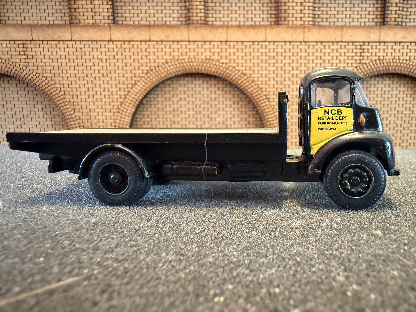 Base Toys D-71 (1:76 / OO) Thornycroft Flatbed in National Coal Board Retail Department of Nottingham Livery