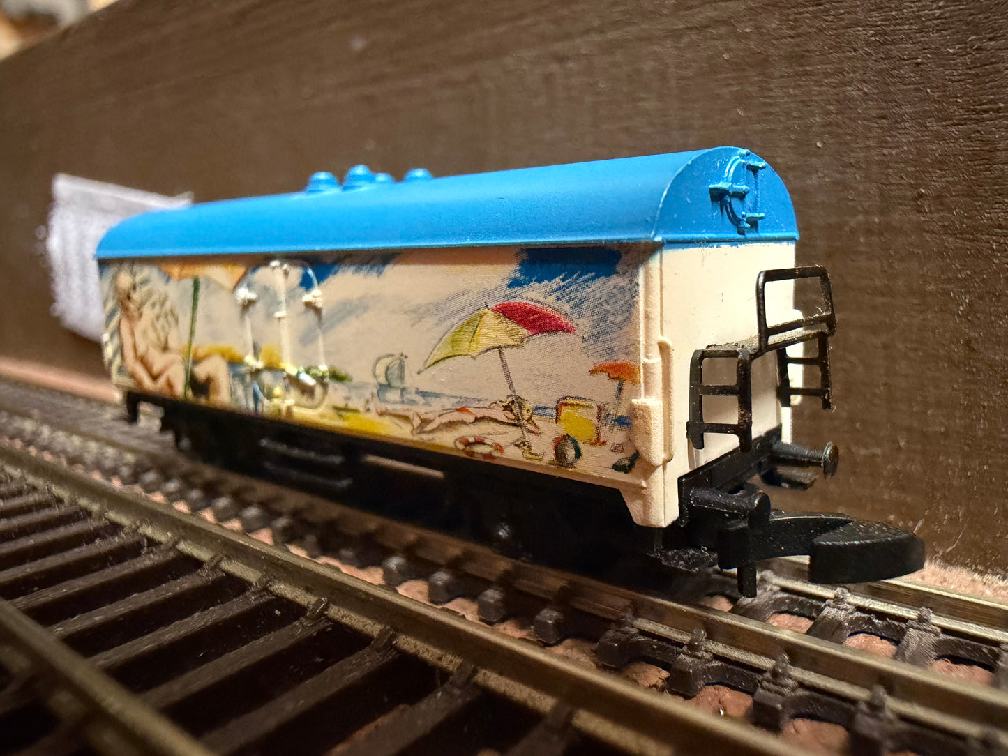 Marklin 81520 (Z) Vacation Day Wagon 