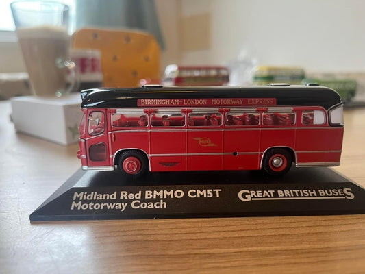 Corgi, Birmingham and Midland Motor Omnibus. CM5T Coach, In Midland Red Livery. 1:76 scale