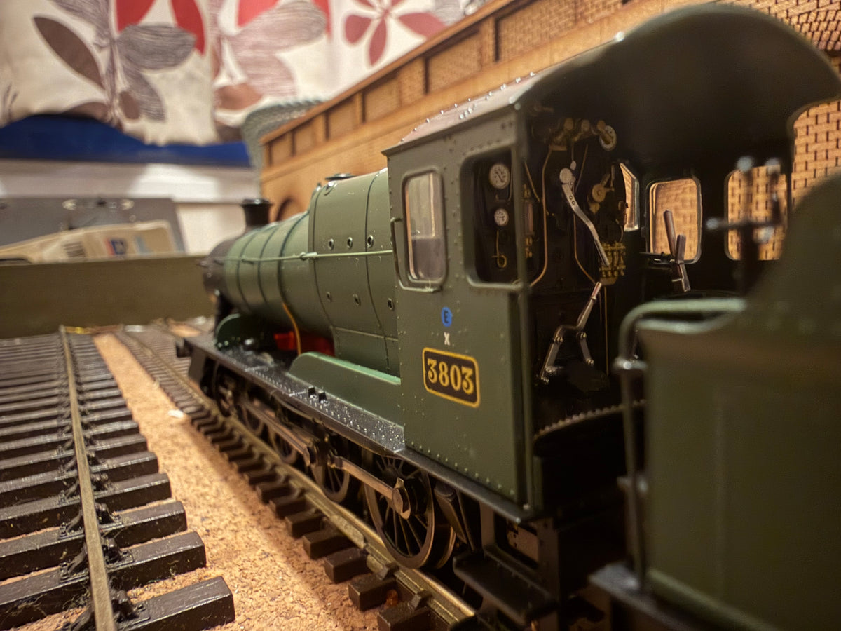 Hornby R2918 (OO) Great Western Railway 28xx No.3803 in Unlined GWR Green. DCC Ready
