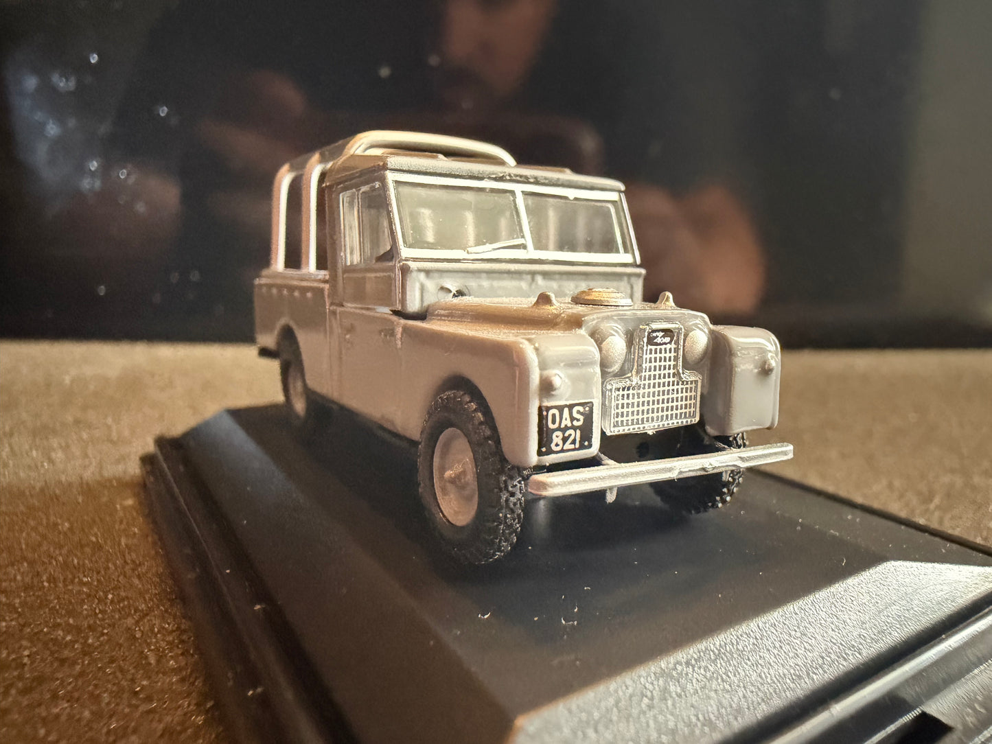 Oxford Diecast 76LAN1109001 (1:76 / OO) Land Rover Series One, Long Wheel-base 