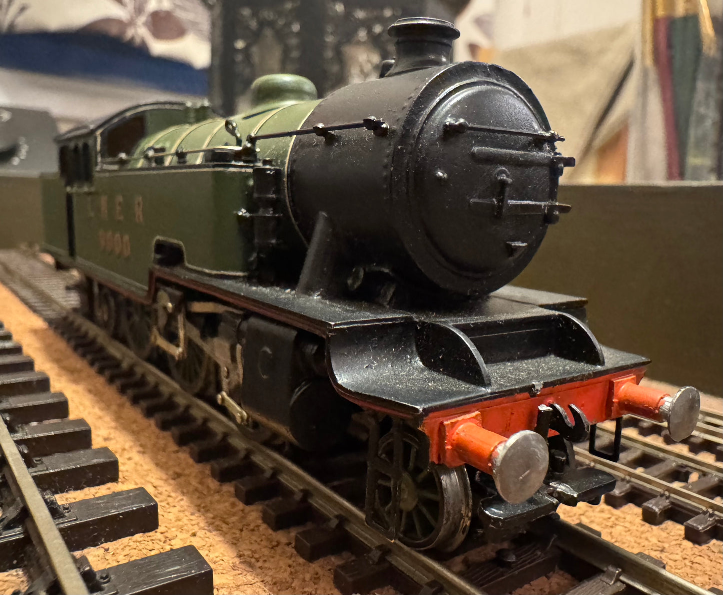 A.B.S LOCO KITS (OO) London North Eastern Railway Class L1 No.9000 in LNER Apple Green. 