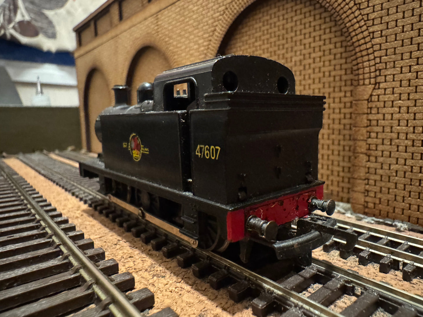 Tri-ang T.90 (TT) Ex LMS ‘Folwer’ 3F ‘Jinty’ No.47609 in British Railways Unlined Black. 