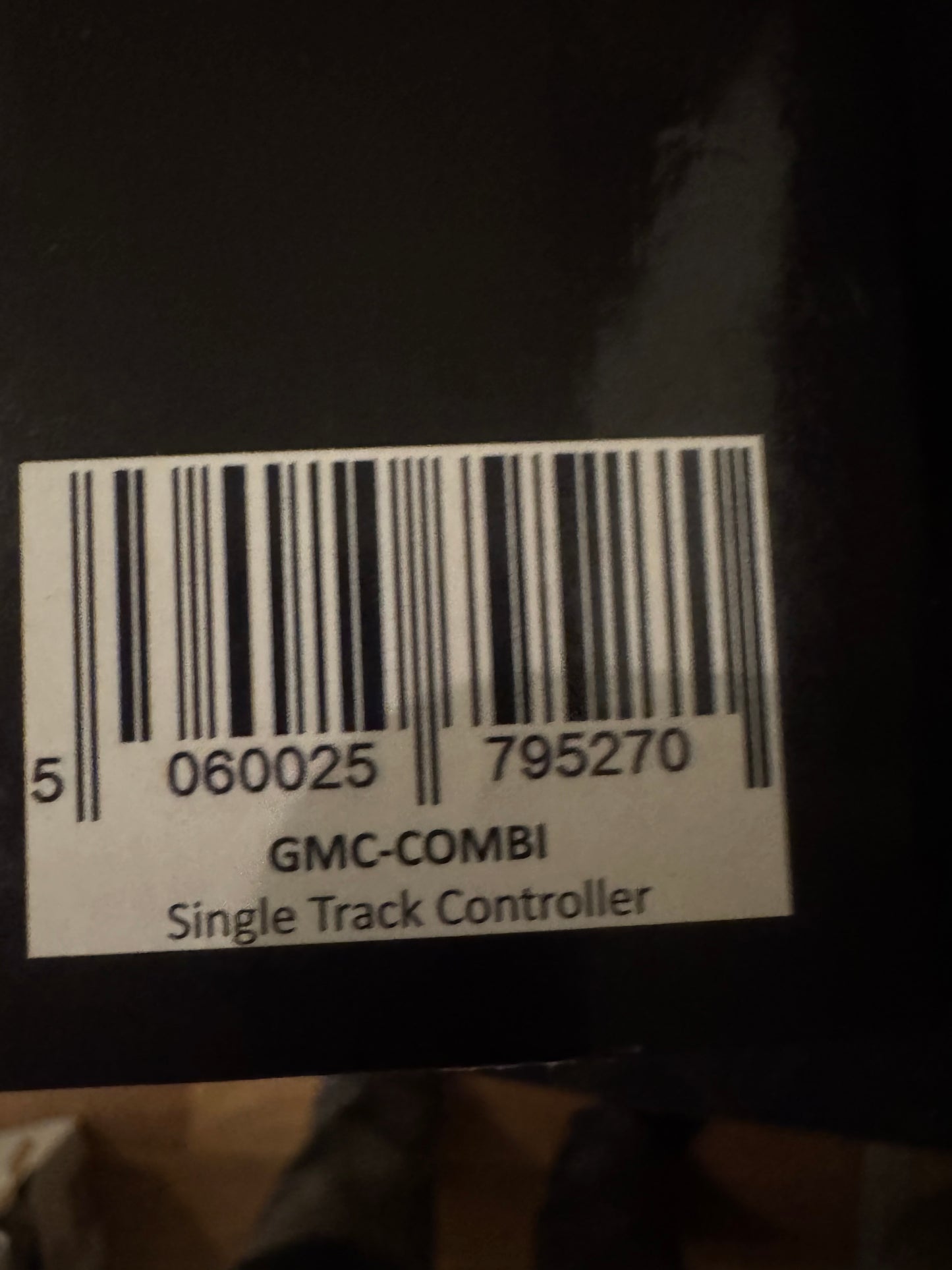 Gaugemaster GMC-Combi (Z to O Gauge) Combi Single Track Controller with Plug in Transformer. 