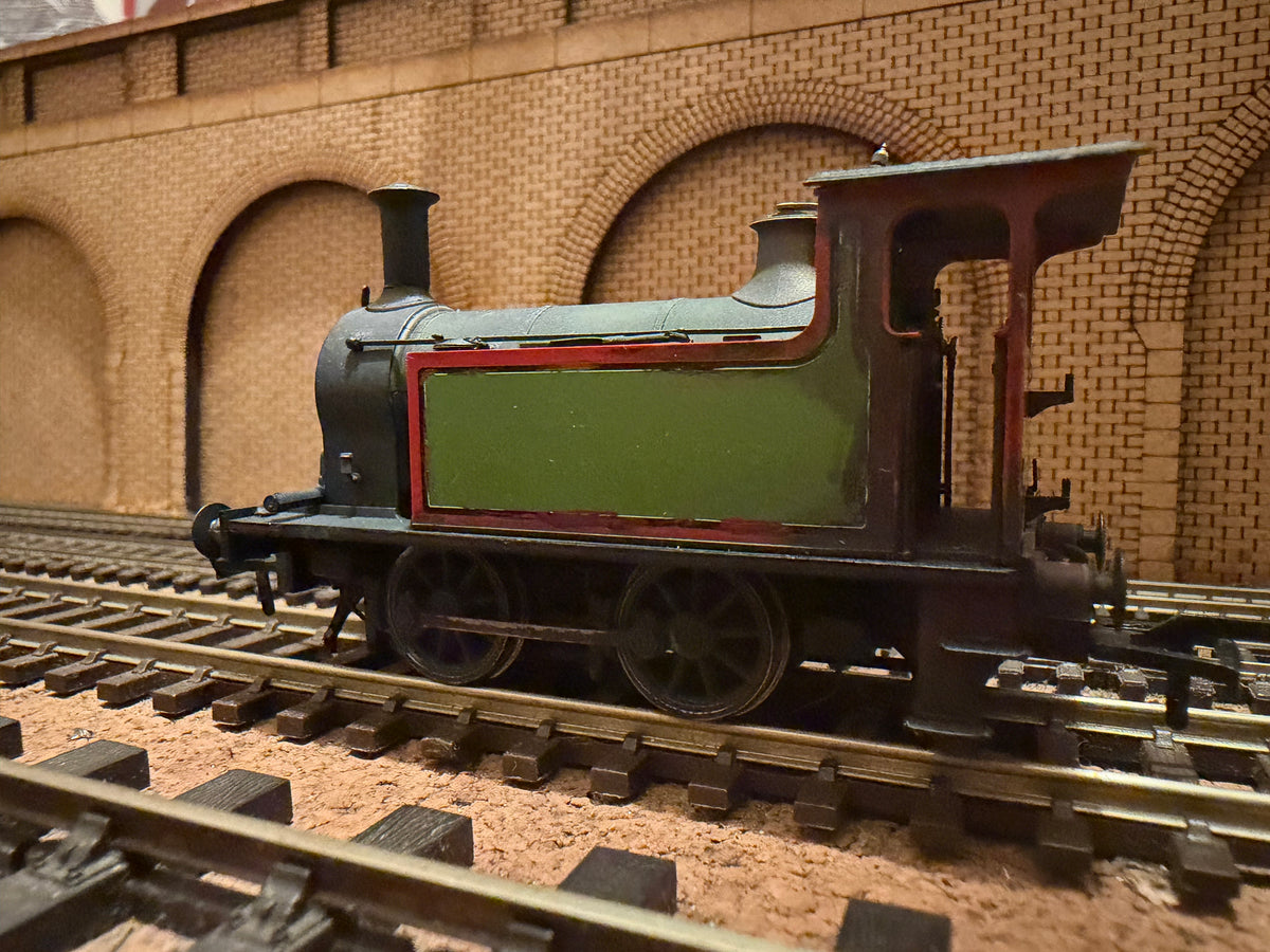 Rapido 923001 (OO) Ex North Eastern Railway, H Class [Y7] in Heavily Weathered Apple Green without decals. DCC Ready 