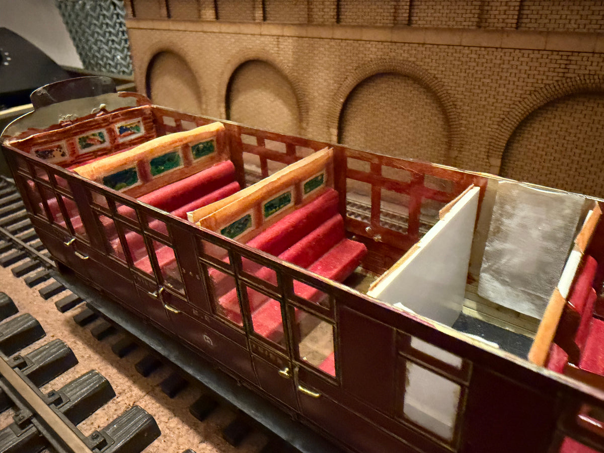 Midland Carriage Works J114 (O Gauge) Midland Railway, 47ft Bogie Clerestory, Lavatory Third No.345 in MR Crimson Lake 