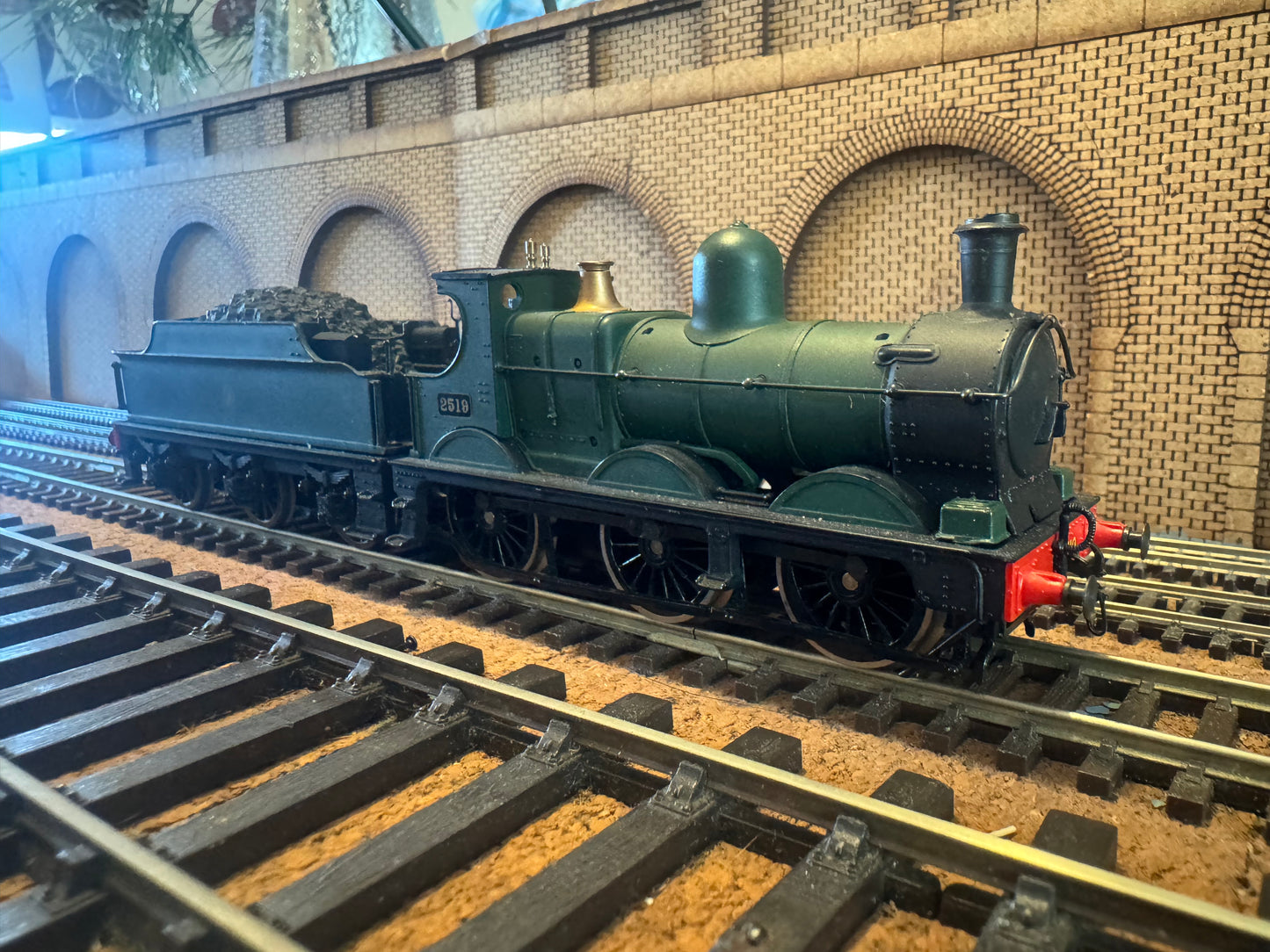 Dapol D18C (OO) Great Western Railway 2301 class ‘Dean Goods’ No.2310 in GWR ‘Shirt Button’ unlined Green 