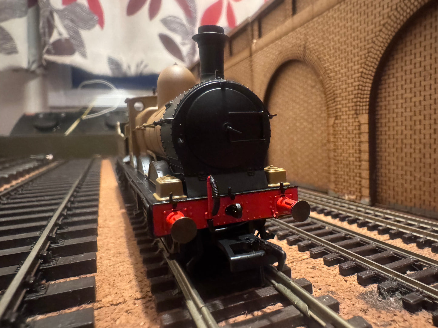 Oxford Rail OR76DG009 (OO) Ex GWR 2301 Class ‘Dean Goods’ No.2308 in WW1 Railway Operating Devision khaki livery. DCC Ready 