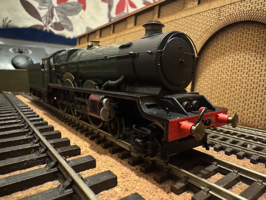Hornby R2544 (OO) Great Western Railway 60xx ‘King Class’ No.6006 “King George I” in GWR Pre-war Shirt Button Livery. DCC Ready 