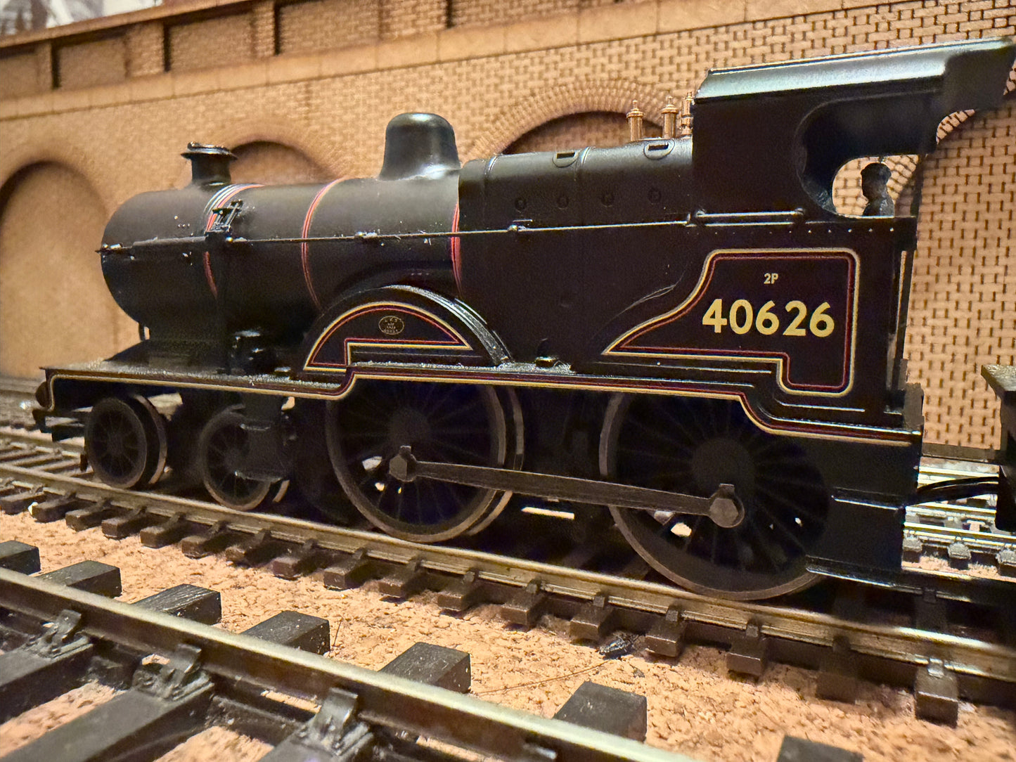 Hornby R3459TTS (OO) Ex LMS, ‘Fowler’ 2P No.40626 in British Railways Lined Black, (Shed Code 67D, Ardrossan Depot) DCC Sound Fitted 