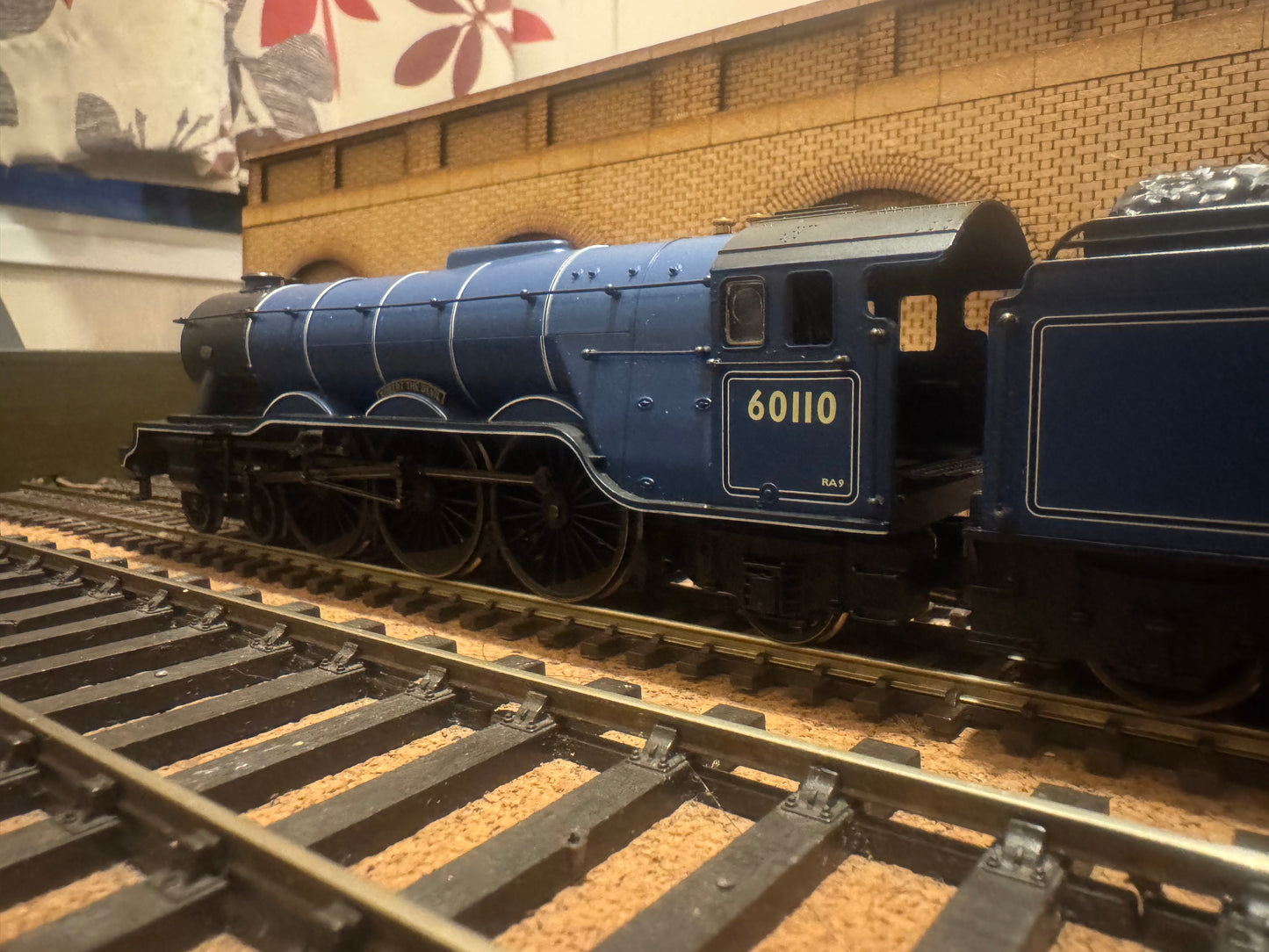 Hornby R2201 (OO) Ex LNER A3 No.60110 “Robert The Devil” in British Railways Express Blue. (Shed Code 34A, Kings Cross Depot) 