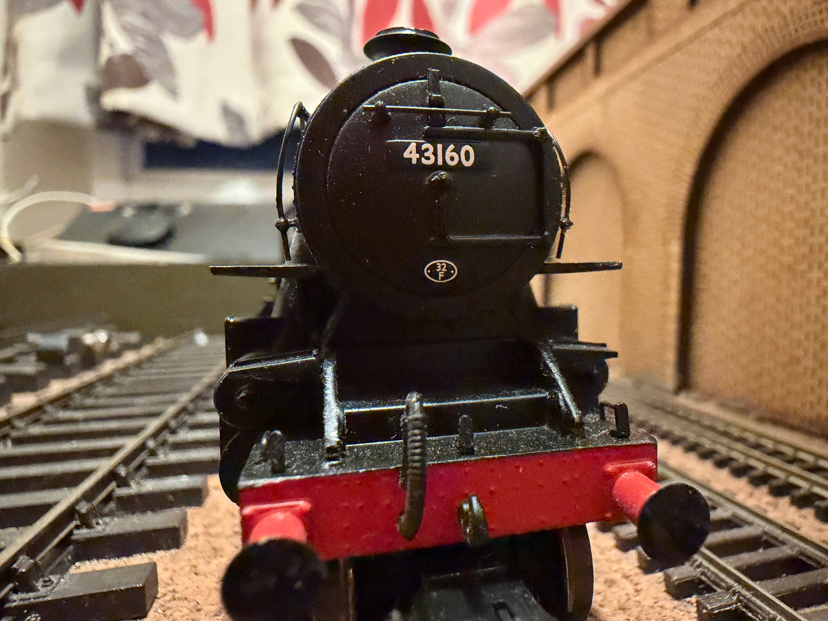 Bachmann 32-577 (OO) British Railways [LMS] ‘Ivatt’ 4MT ‘Fargo’ No.43160 in BR Lined Black. (Shed Code 32F, Great Yarmouth Beach Depot) DCC Ready 