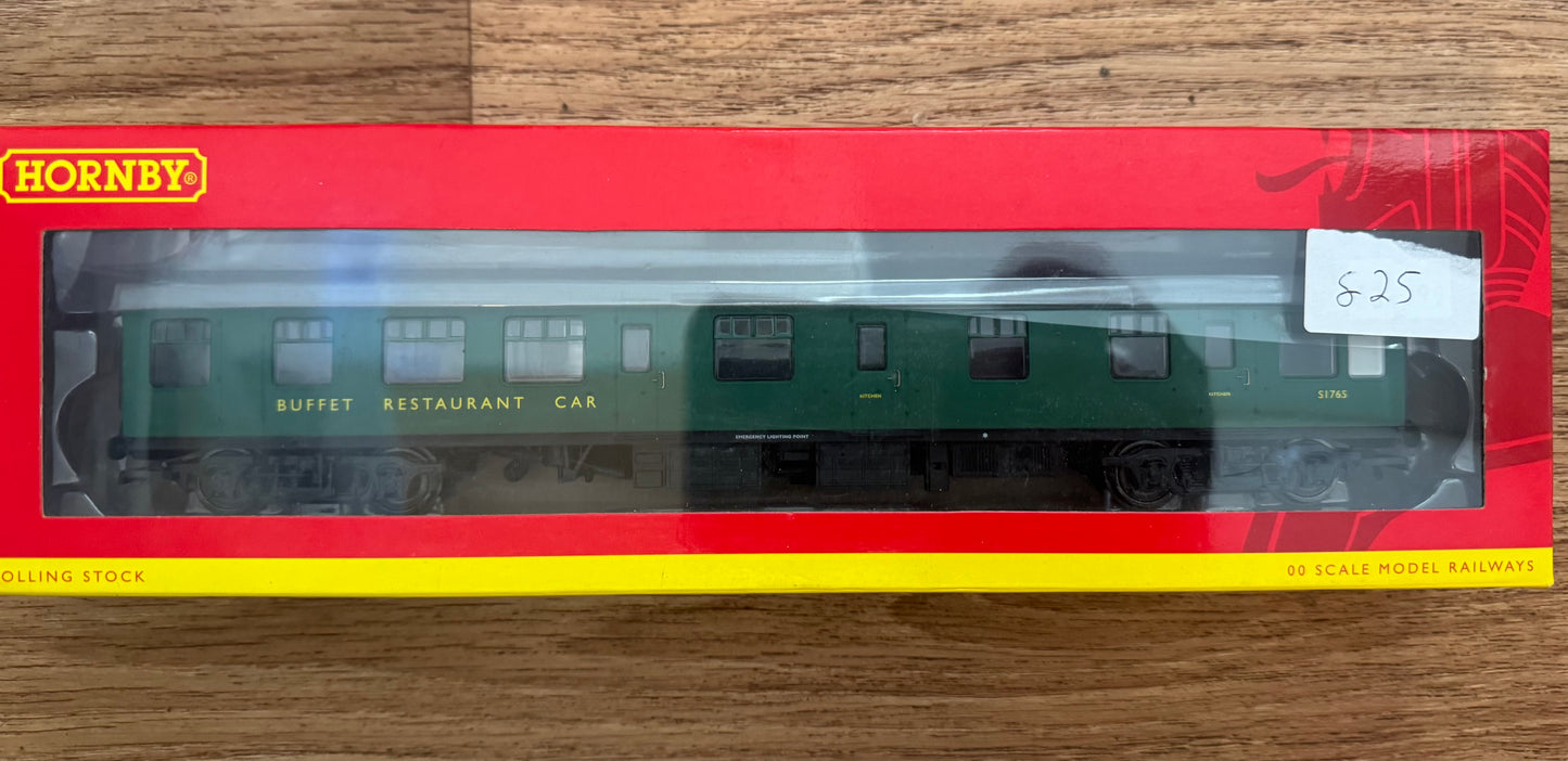 Hornby R4972 (OO) British Railways MK1 Restaurant Buffet No.S1765 in BR Southern Region Green 