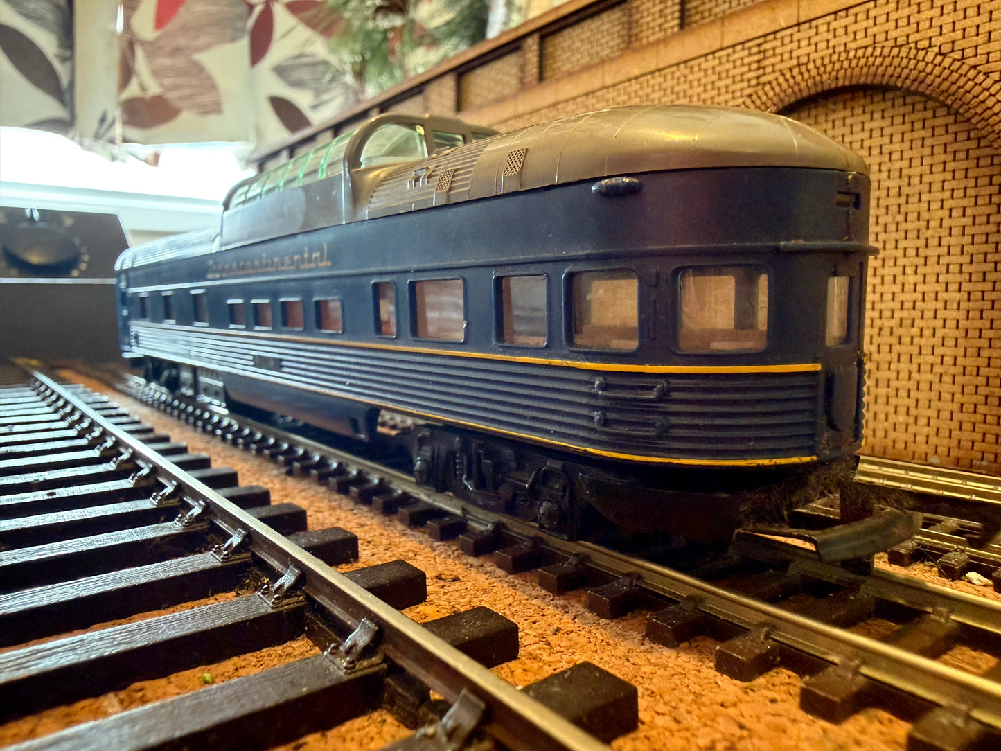 Tri-ang R250 (OO) Transcontinental Train Pack 