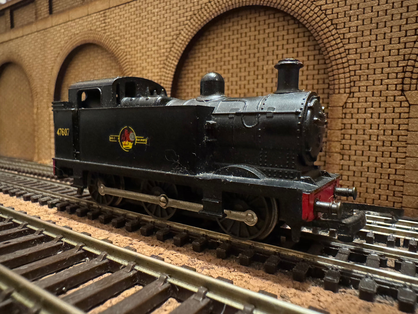 Tri-ang T.90 (TT) Ex LMS ‘Folwer’ 3F ‘Jinty’ No.47609 in British Railways Unlined Black. 