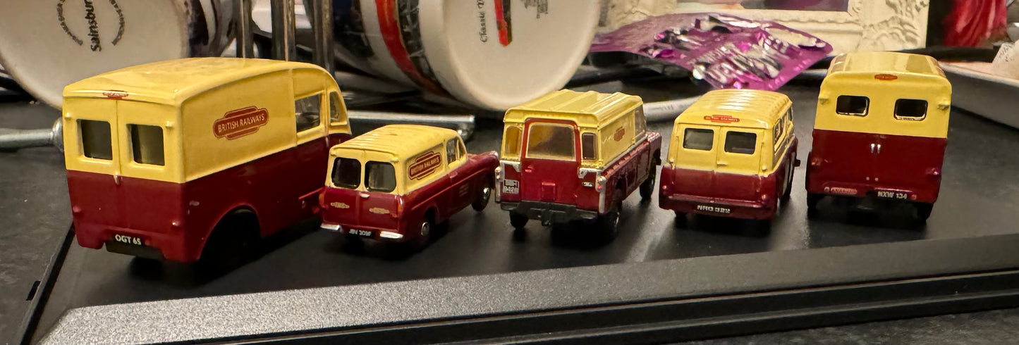 Oxford Die-cast (OO / 1:76 Scale) British Railways Commercials Vehicles Pack.