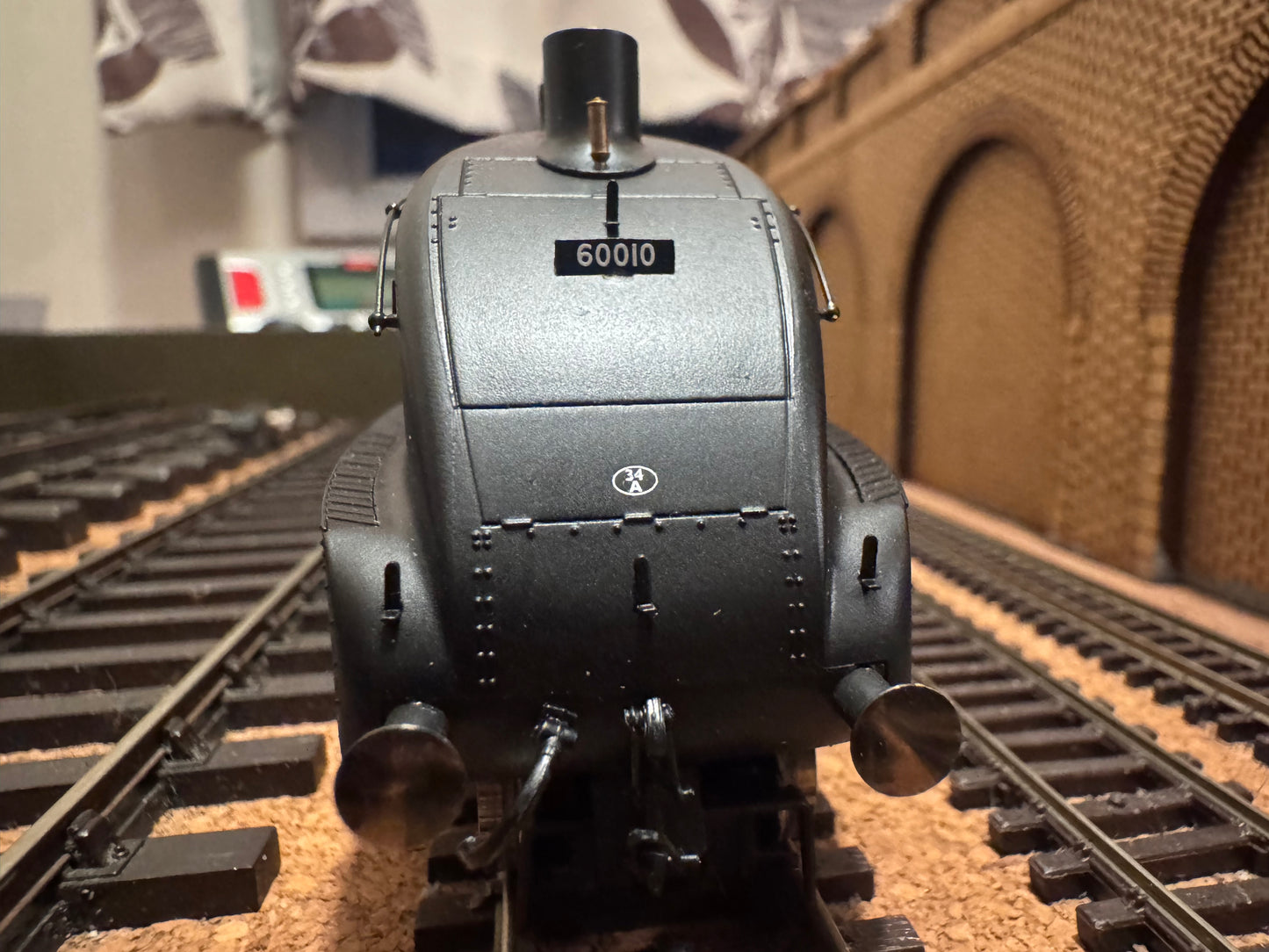 Hornby R2910 (OO) Ex LNER A4 No.60010 “Dominion of Canada” in British Railways Lined Green. (Shed Allocation, 34A Kings Cross) DCC Ready, Special Edition No.736 of 1000. 