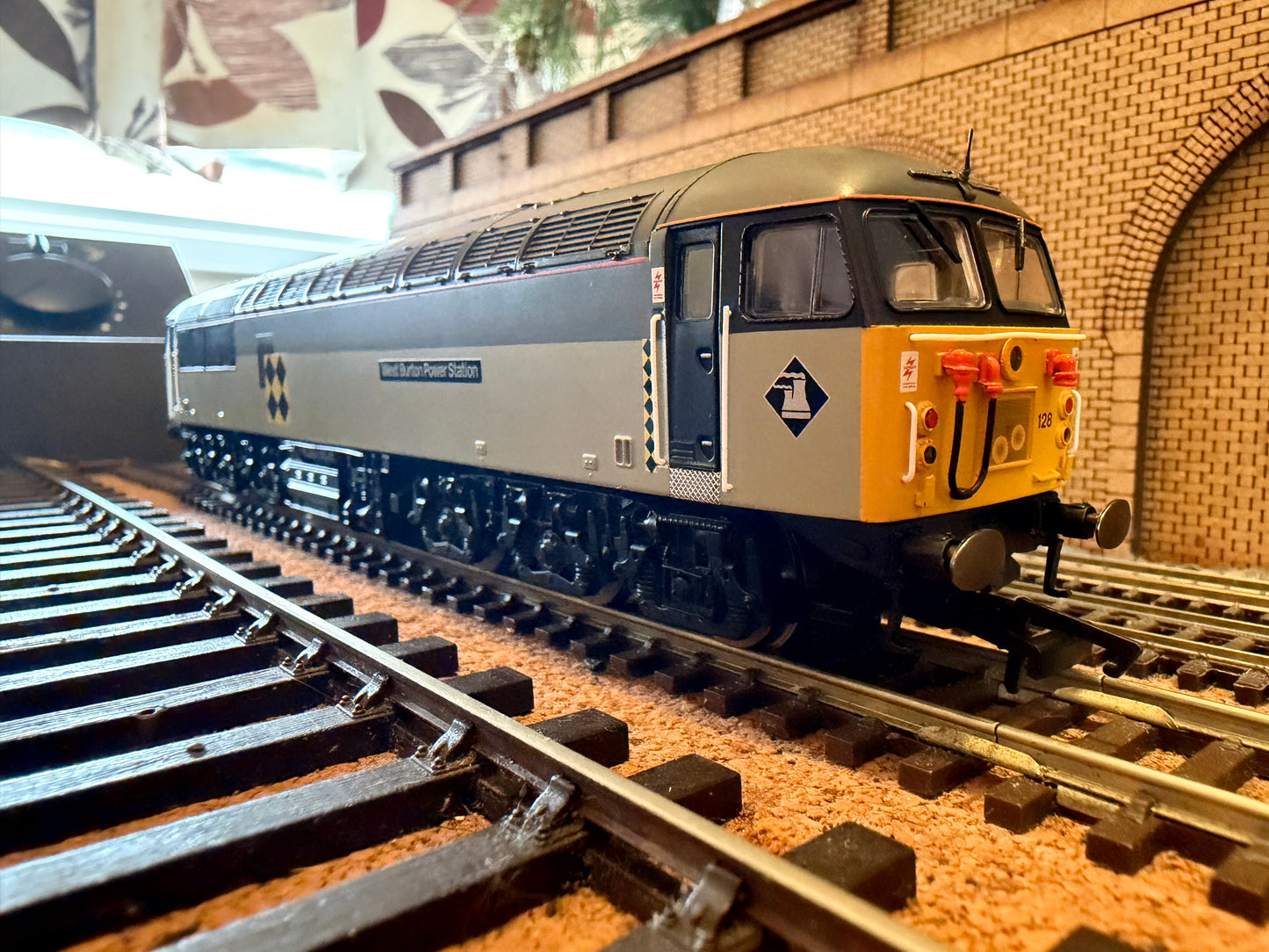 Hornby R2647X (OO) British Rail Class 56 ‘Grid’ No.56128 “West Burton Power Station” in BR Railfreight Coal Sector Livery. DCC fitted 