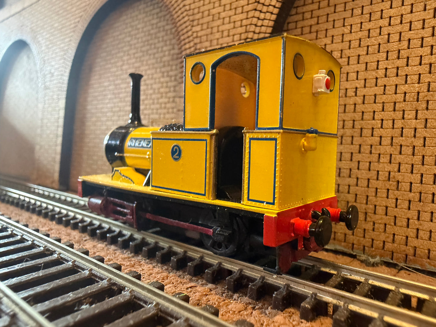 Bachmann Thomas and Friends (OO9) Mid Sodor Railway, Fletcher Jennings 0-4-0 Well-Tank No.2 “Rheneas” in Yellow. Static Dummy
