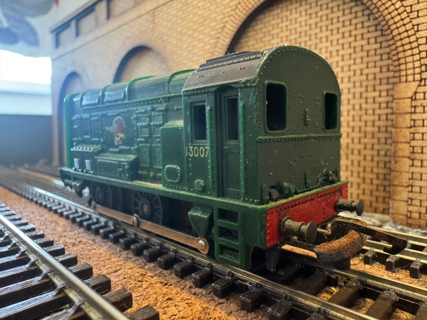 Tri-ang T.95 (TT) British Railways, English Electric 350HP Shunter [08], No.13007 in BR Green