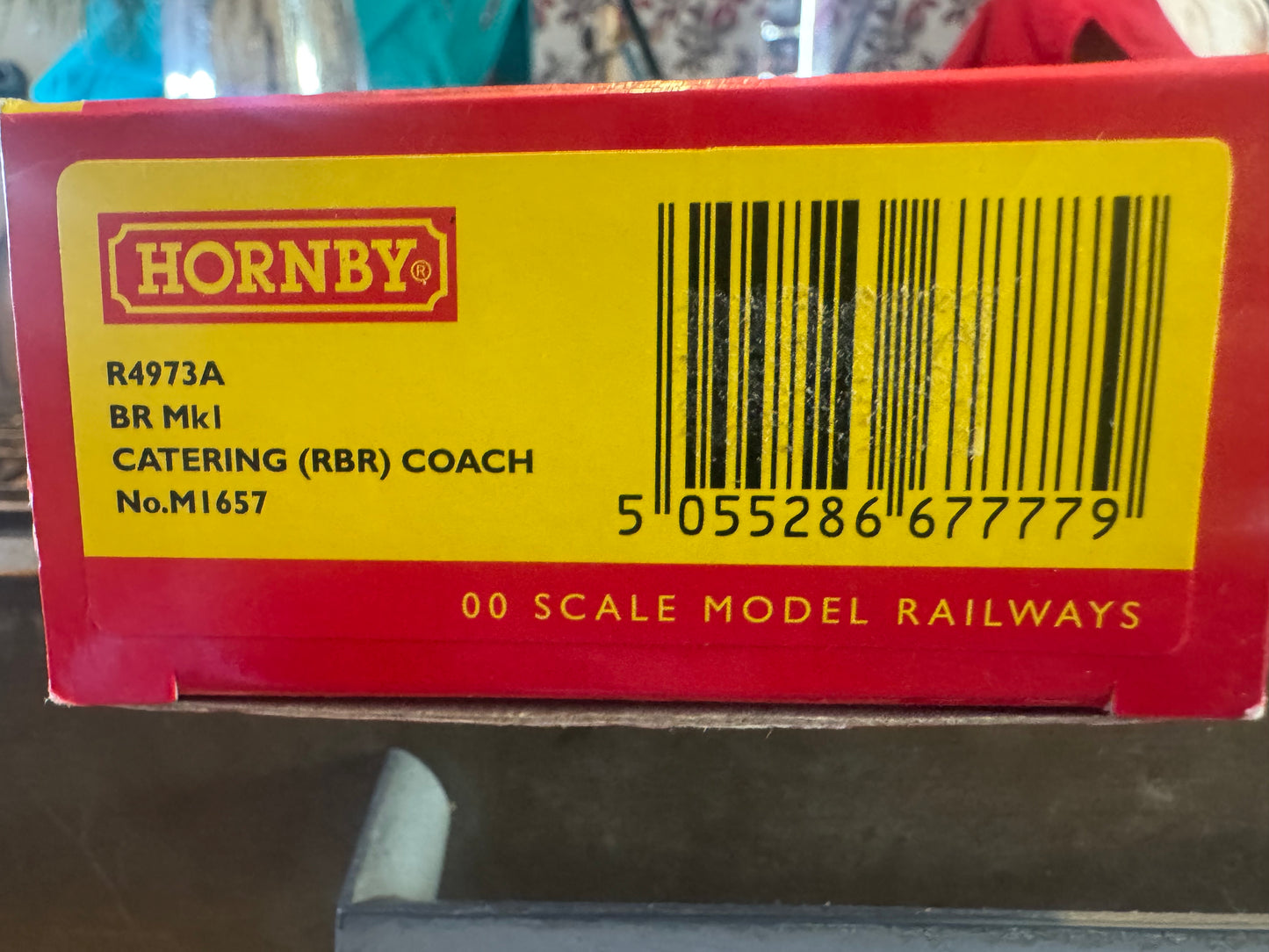Hornby R4973A (OO) British Railways MK1 Restaurant Buffet Car No.M1657 in British Rail Blue Grey