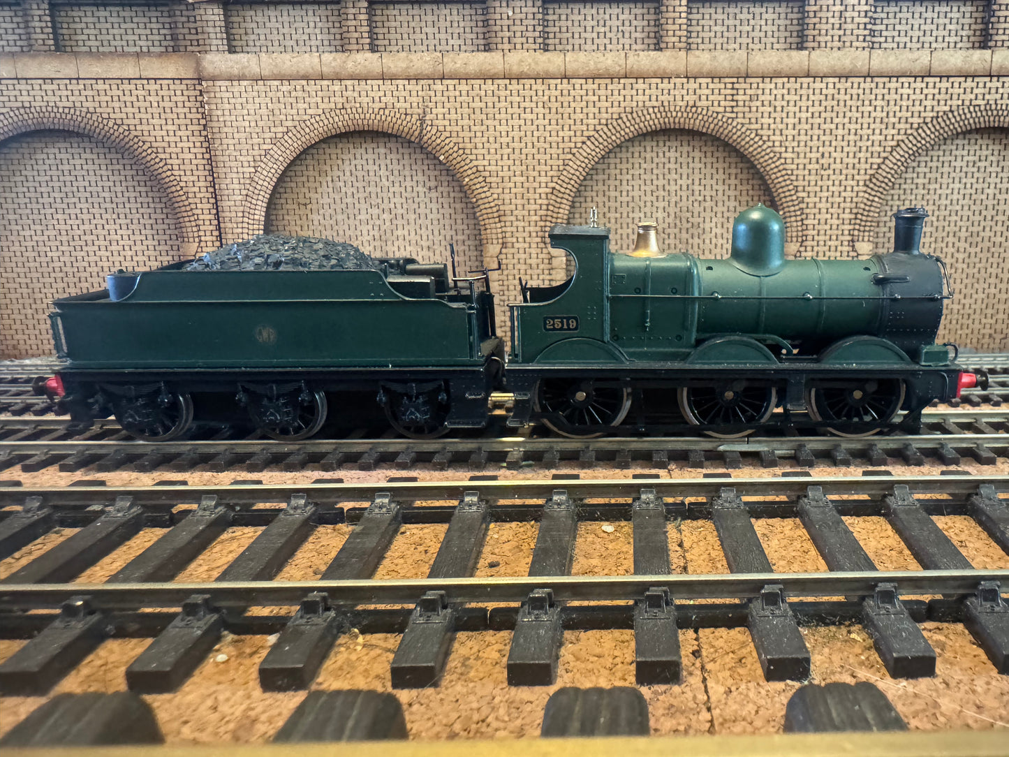 Dapol D18C (OO) Great Western Railway 2301 class ‘Dean Goods’ No.2310 in GWR ‘Shirt Button’ unlined Green 