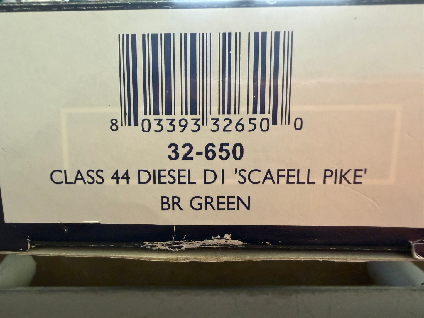 Bachmann 32-650 (OO) British Railways, Sulzer Type 4 [Class 44] No.D1 “Scafell Pike” in British Railways Green and small yellow ends. 