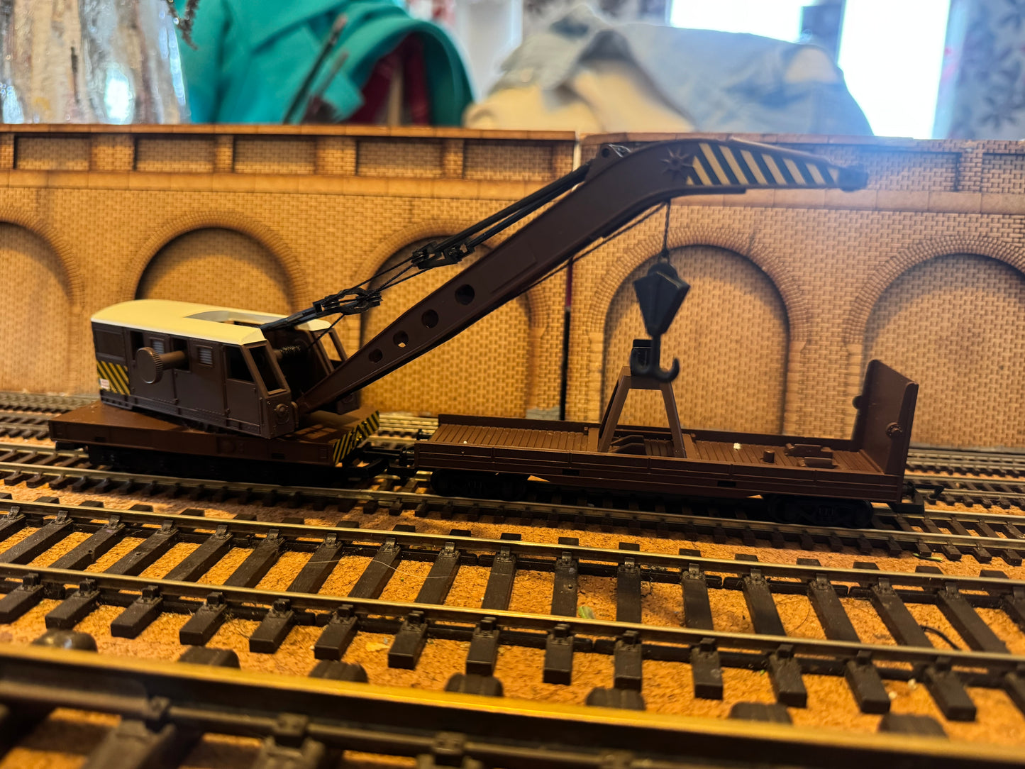 Hornby Thomas & Friends R9699 (OO) Thomas & The Breakdown Train Starter Set. 