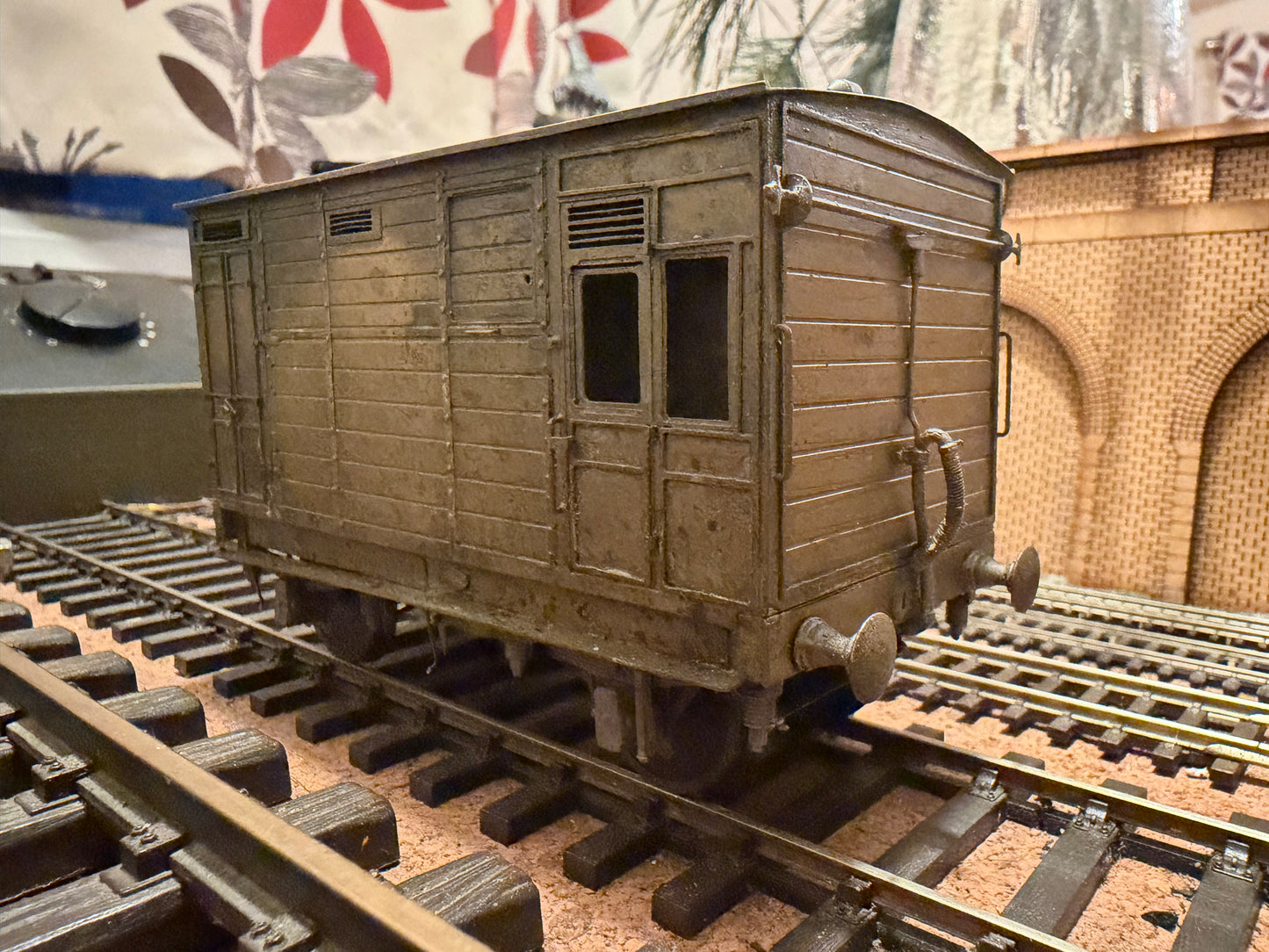 Model Signal Engineering (O Gauge) Somerset & Dorset Joint Railway, Diagram D1085 18ft Horse Box. Unfinished Brass Kit 