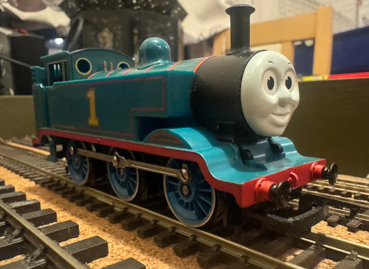 Hornby (OO) Ex LBSCR E2, No.1 “Thomas” in North Western Railway Lined Blue