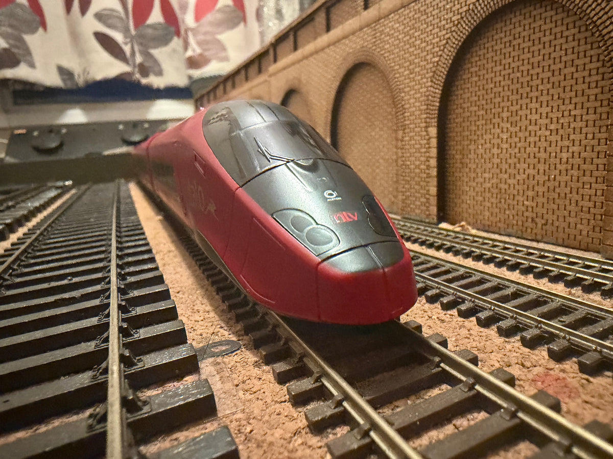 Lima HL1041 (HO) Italo Nuovo Trasporto Viaggiatori Class 575 Starter Set 