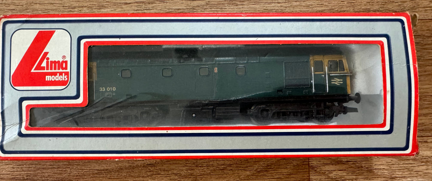 Lima (OO) British Railways, Class 33, No.33010 in Weathered BR Blue.